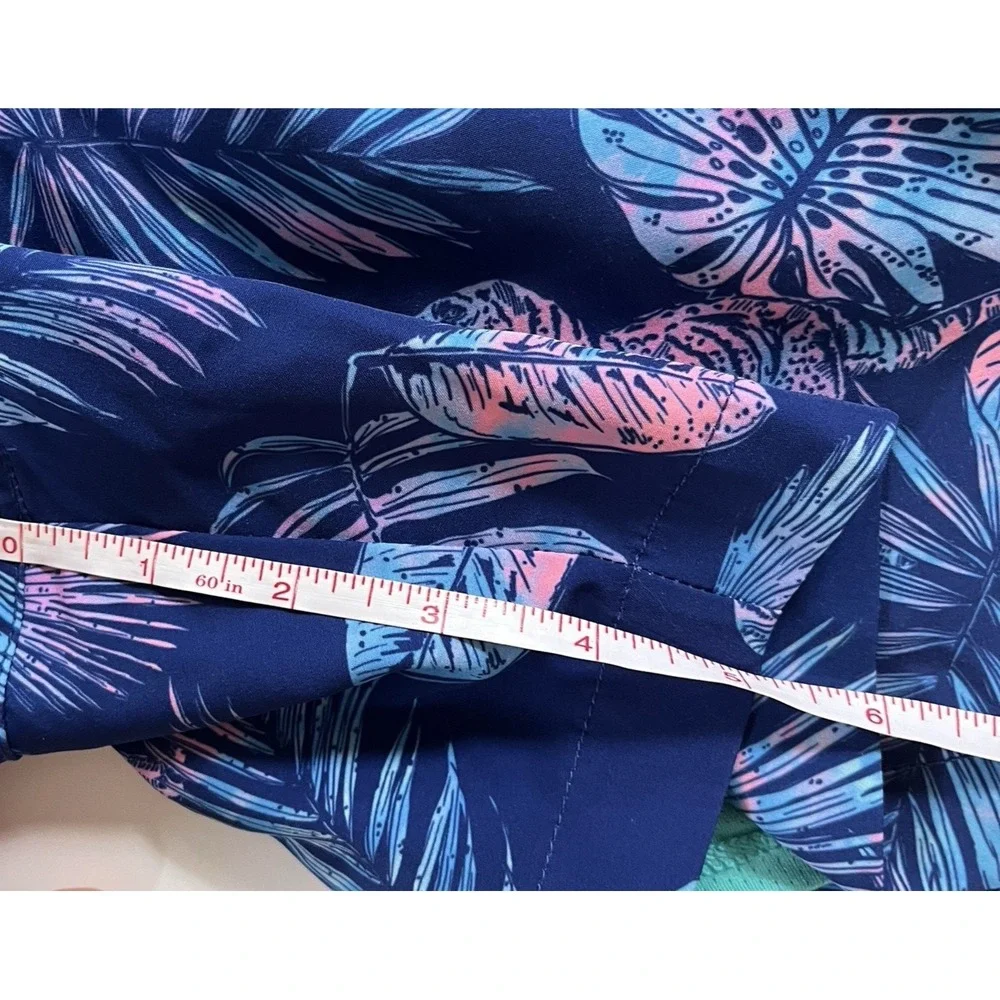 Chubbies Men's Size M Swim Trunks Dark Blue Dinosaur Palm 5.5